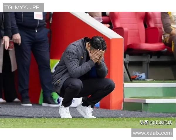 前曼联分析师称穆帅常主导战术会议并表示从滕哈赫身上学到很多